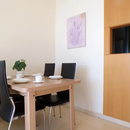 Daire Con Jacuzzi, Sauna, Gimnasio Y Piscina Enfrente Del Mar Benidorm