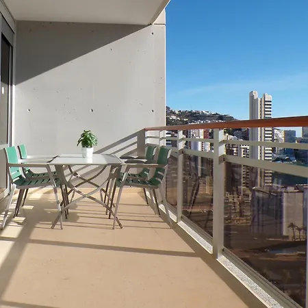 Con Jacuzzi, Sauna, Gimnasio Y Piscina Enfrente Del Mar *