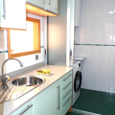 Con Jacuzzi, Sauna, Gimnasio Y Piscina Enfrente Del Mar * Benidorm