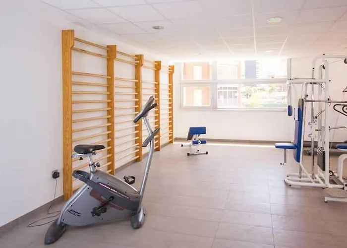 Con Jacuzzi, Sauna, Gimnasio Y Piscina Enfrente Del Mar Apartmán Benidorm