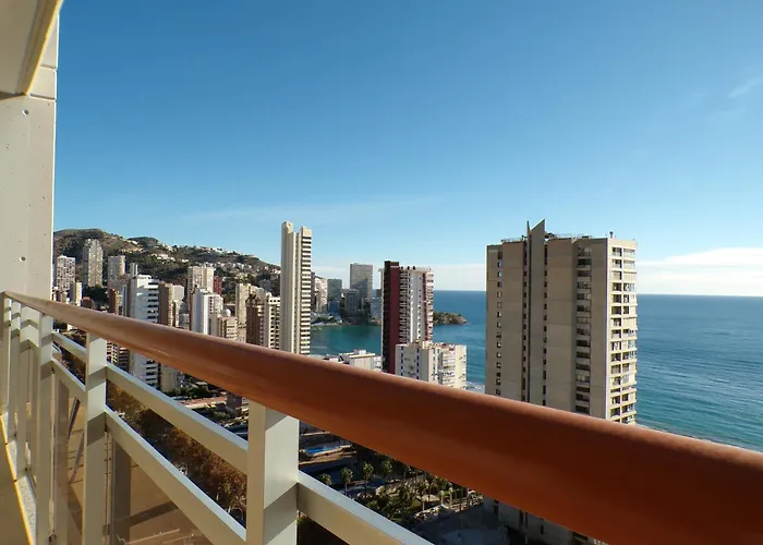 Con Jacuzzi, Sauna, Gimnasio Y Piscina Enfrente Del Mar *