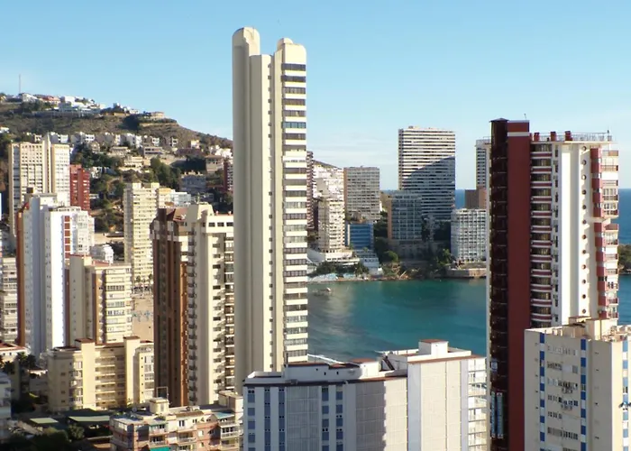 Con Jacuzzi, Sauna, Gimnasio Y Piscina Enfrente Del Mar Benidorm