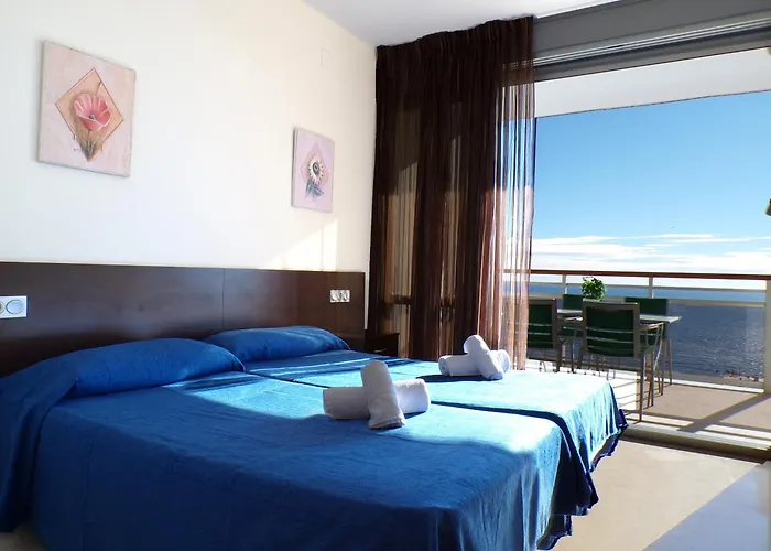 Con Jacuzzi, Sauna, Gimnasio Y Piscina Enfrente Del Mar Apartmán Benidorm
